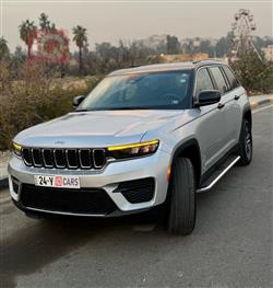 جیپ گراند شیرۆکی